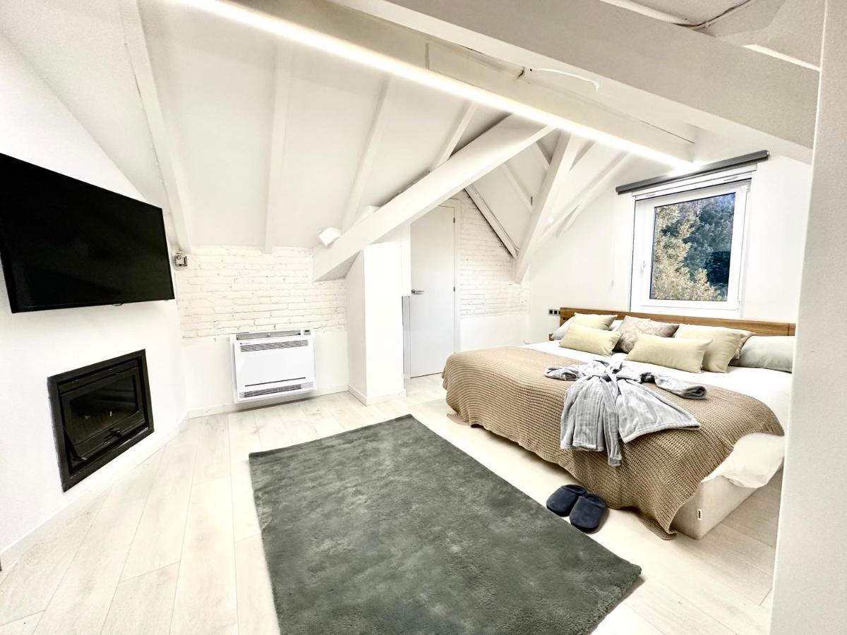 Отель Aya House La Floresta Pearson Экстерьер фото