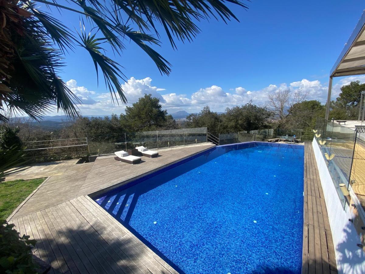Отель Aya House La Floresta Pearson Экстерьер фото