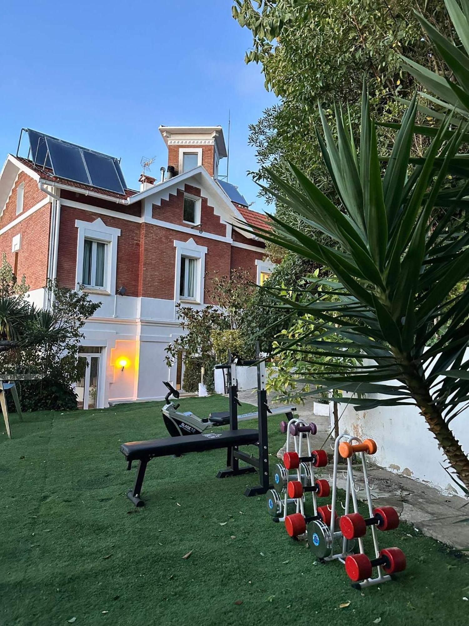 Отель Aya House La Floresta Pearson Экстерьер фото