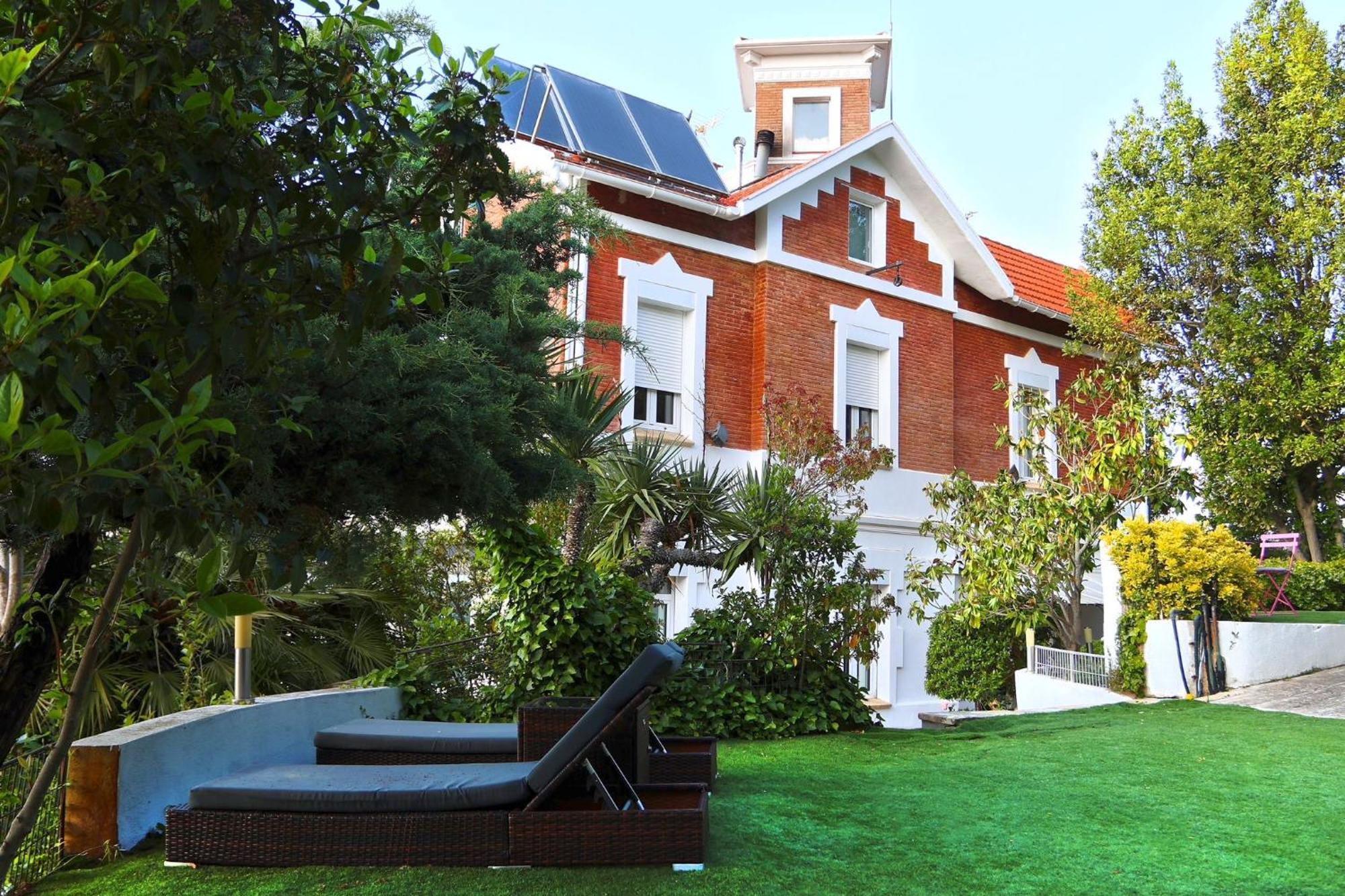 Отель Aya House La Floresta Pearson Экстерьер фото