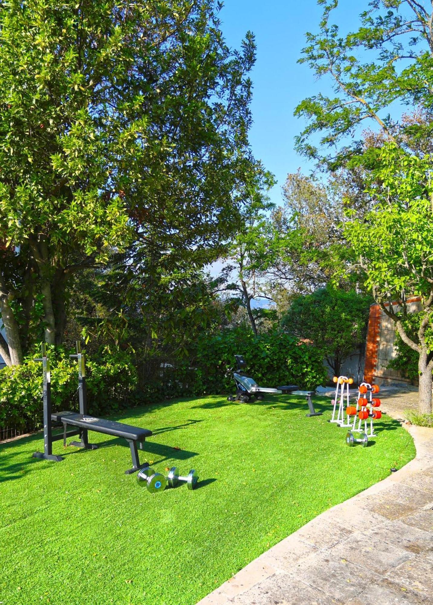 Отель Aya House La Floresta Pearson Экстерьер фото