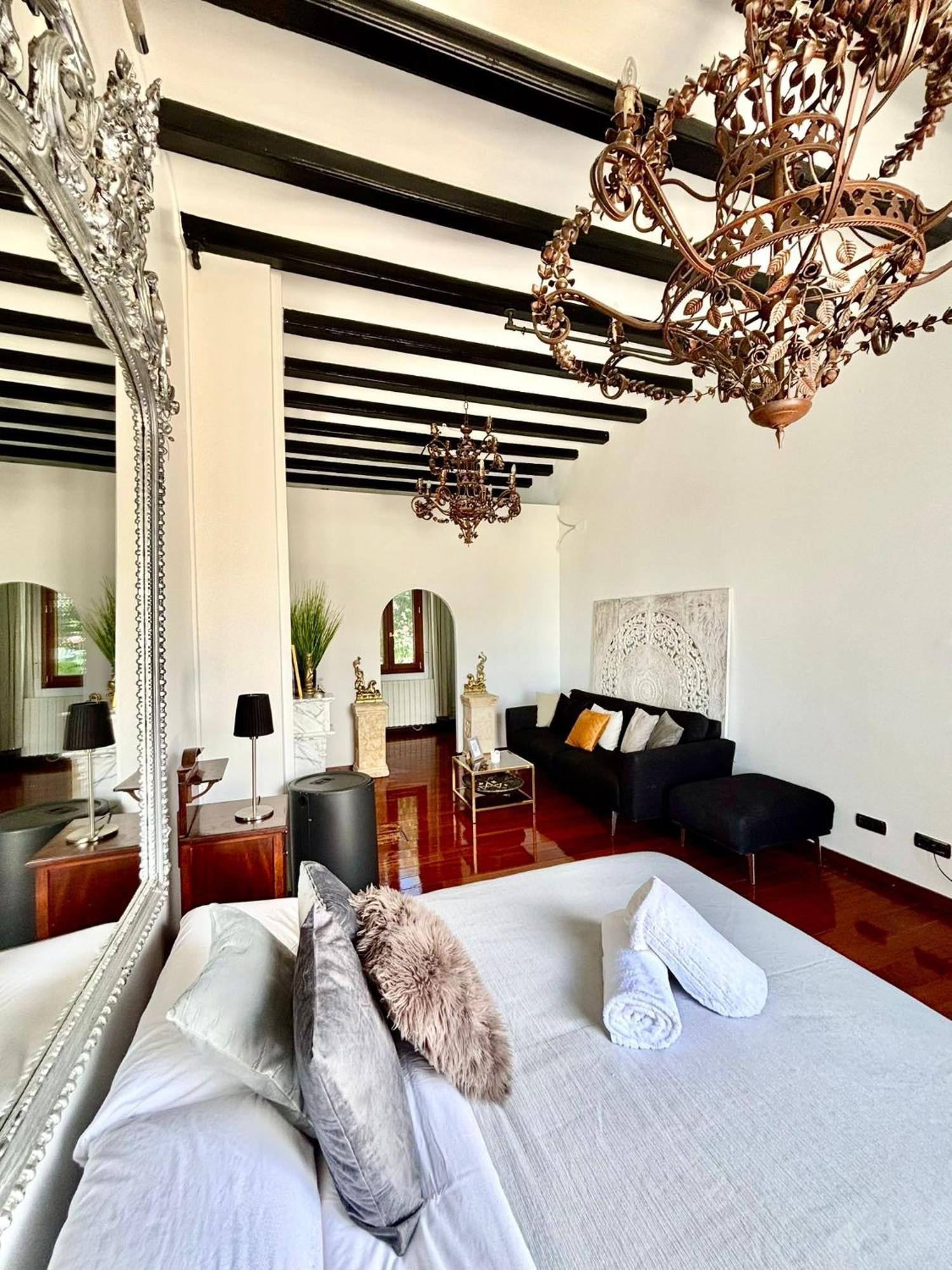 Отель Aya House La Floresta Pearson Экстерьер фото